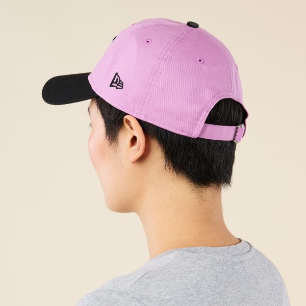 MoMA Yankees Two-Tone Adjustable Baseball Cap - Purple/ Black